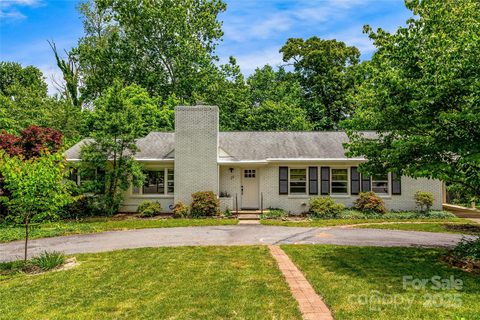 26 Crockett Avenue sold home in Redwood Forest, Asheville, NC