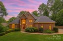 166 Pinnacle Shores Drive sold home in Mooresville, SC