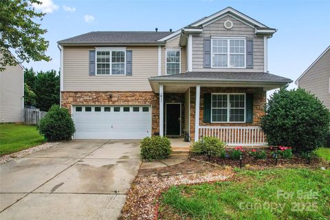 1911 Savannah Hills Drive sold home in Matthews Grove, Matthews, NC