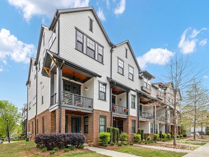 933 E 36th Street sold townhome in Spencer Towns, Charlotte, NC