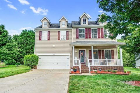 1503 Stoney Court sold home in Bethelfields, York, SC