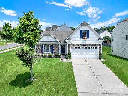 6192 Kilchurn Drive sold home in Almond Glen, Fort Mill, SC