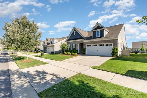 13338 Blanton Drive sold home in Asbury Park, Huntersville, NC