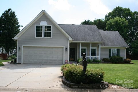 4711 Lenox Hill Place sold home in Hayden Commons, Charlotte, NC