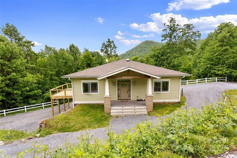 9 Gazebo Trail sold home in Mount Soma, Clyde, NC