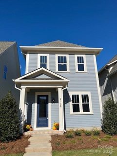 9109 Maybry Park Street pending home in Eastland Yards, Charlotte, NC