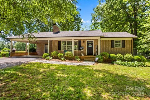 141 Dunlap Loop sold home in Dunlap Gate, Statesville, NC