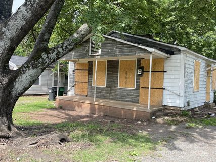 421 Skyland Avenue sold home in Elizabeth Acres, Charlotte, NC