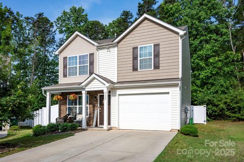 7527 Finnigan Road sold home in Clydesdale Manor, Charlotte, NC