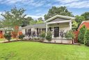 2421 Shamrock Drive sold home in Charlotte, SC