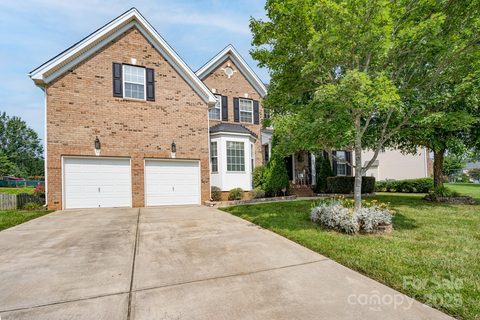 4392 Sunset Rose Drive