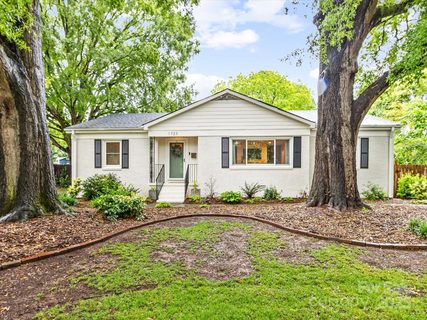 1723 Woodland Drive