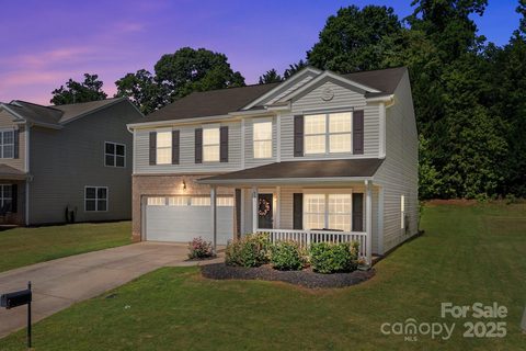951 Sweetgum Street sold home in Willow Creek, Gastonia, NC