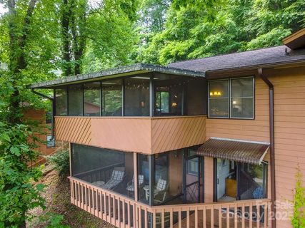 91 Golf Vista Drive sold townhome in Mill Creek, Franklin, NC