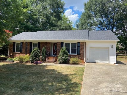 2418 Live Oak Court sold home in Castlewood, Gastonia, NC