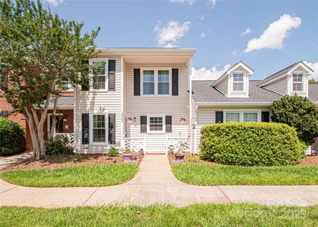 10945 Winterbourne Court