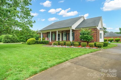 7189 Bovine Lane 28 sold home in Stallings Farm, Harrisburg, NC