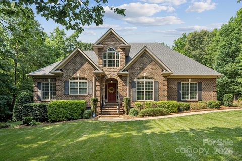 5812 Morgan Park Drive sold home in Bickett Ridge, Monroe, NC