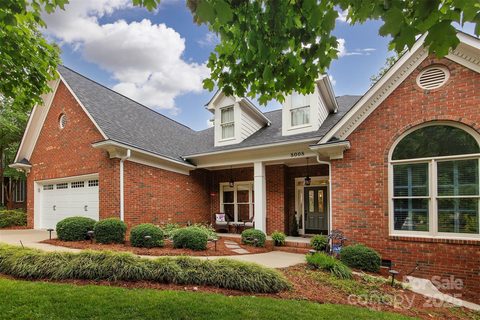 8008 Alba Court