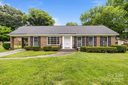 5918 Barrington Drive sold home in Charlotte, SC