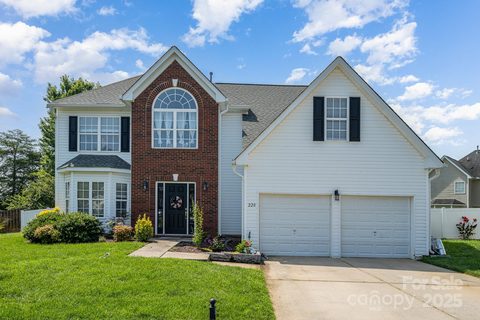220 Otman Court sold home in Pennington Place, Rock Hill, SC