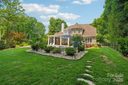 3327 Lakeside Drive sold home in Charlotte, SC