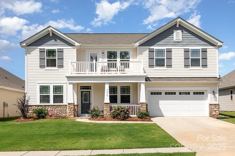 7414 Meridale Forest Drive sold home in Meridale, Charlotte, NC