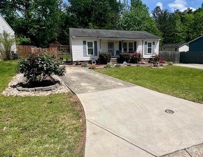 6000 Amberly Lane sold home in Virginia Manor, Charlotte, NC