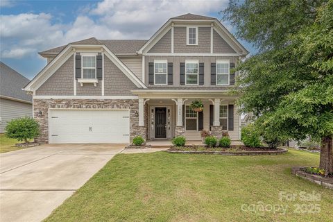 1048 Harbor Bay Drive sold home in The Overlook At Barber Rock, Indian Land, SC