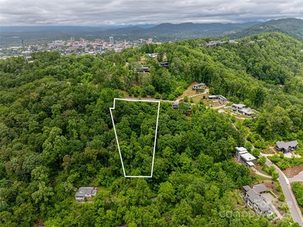 22 Samuel Ashe Drive sold home in Beaucatcher Heights, Asheville, NC