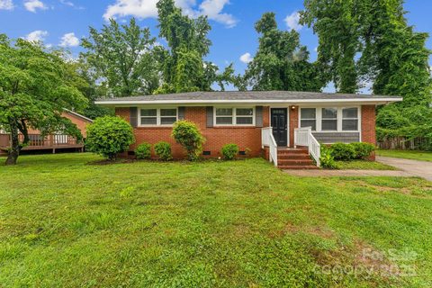 1631 Vancouver Drive