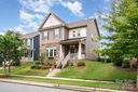 915 Claires Creek Lane sold home in Davidson, SC