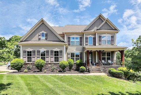 9011 Kensington Forest Drive sold home in Kensington Forest, Harrisburg, NC