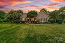 1115 Maremont Court sold home in Matthews, SC