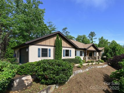 110 Village Pointe Lane sold home in Village Park, Asheville, NC