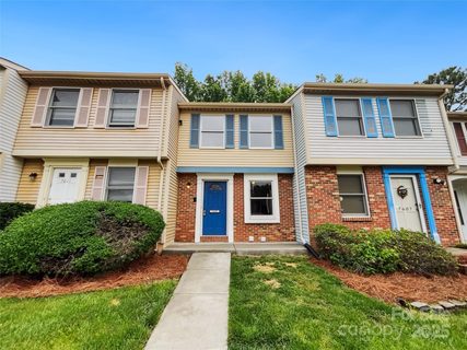 Previously sold for $198,900