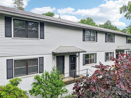 Previously sold for $206,000