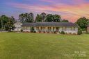 309 Ogden Drive sold home in Gastonia, SC