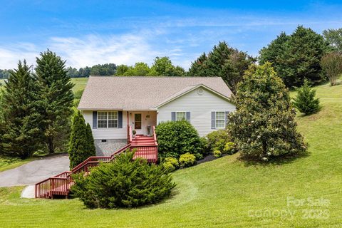 101 Michael Court sold home in Newfound Estates, Leicester, NC