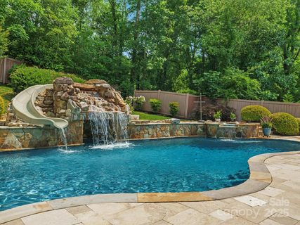 315 Mountainview Drive sold home in Sardis Hills, Charlotte, NC