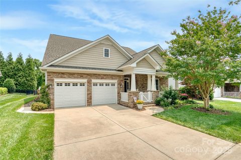12910 Meetinghouse Drive active home in Baileys Glen, Cornelius, NC