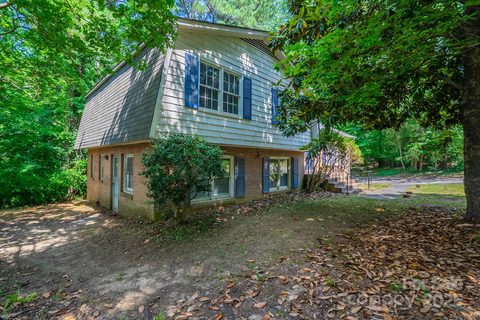 7320 Ritter Drive sold home in Heritage Woods, Charlotte, NC