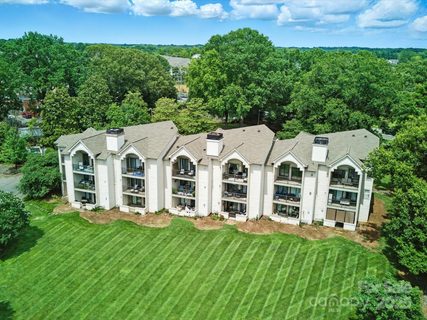 Previously sold for $305,000