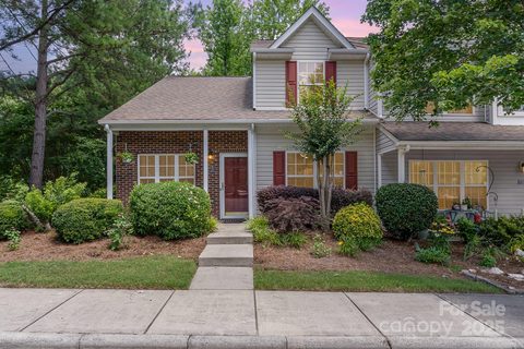 7121 Bidford Court sold townhome in Windsor Trace, Indian Land, SC