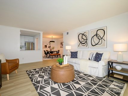 4754 Hedgemore Drive sold home in Franciscan Terrace, Charlotte, NC