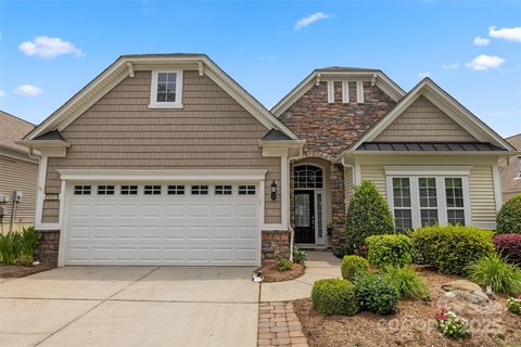 56113 Finches Court