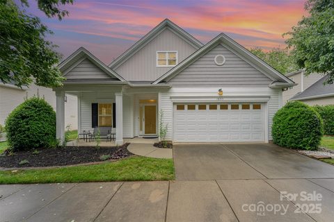 18715 Coachmans Trace sold home in Glenridge, Cornelius, NC