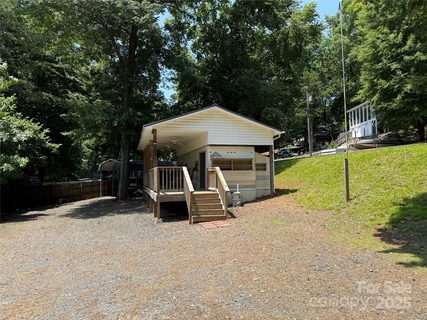 104 Deer Park Road