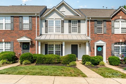 5322 Jocelyn Lane sold home in Prosperity Village, Charlotte, NC