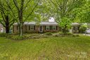 1005 Fieldstone Road sold home in Mooresville, SC
